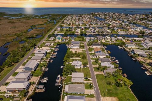 4016 Centavo Ct, Hernando Beach, FL, 34607-3325 | Card Image