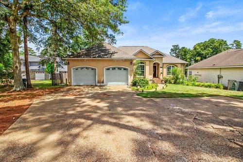 120 Timber Ridge Dr, Thomasville, GA, 31757-4829 | Card Image