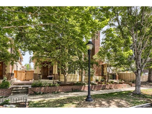 10 S Madison St, Denver, CO, 80209-3002 | Card Image