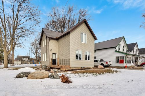 10 Pearl St, Tillsonburg, ON, N4G1L3 | Card Image