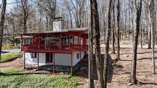 117 N Maple Ln, Greentown, PA, 18426-2507 | Card Image