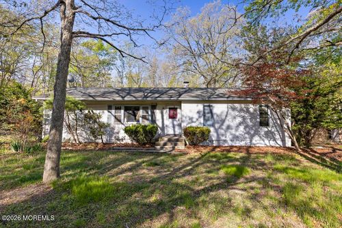 543 Newtons Corner Road, Howell, NJ, 07731 | Card Image