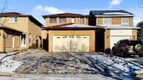 40 Bedale Cres, Markham, ON, L3R3N7 | Card Image