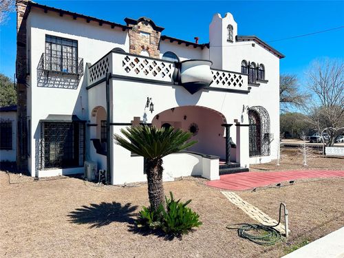 400 W St Charles Avenue, San Diego, TX, 78384 | Card Image