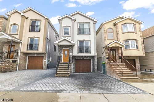 56 Delaware St, Elizabethport, NJ, 07206-1548 | Card Image