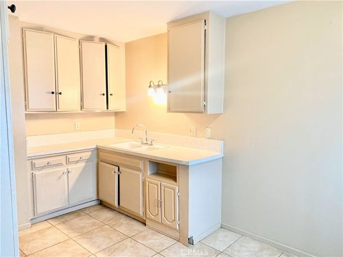 8616 N Loop Blvd, California City, CA, 93505 | Card Image