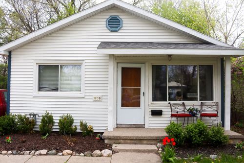 508 Lexington Ave, East Lansing, MI, 48823-3611 | Card Image