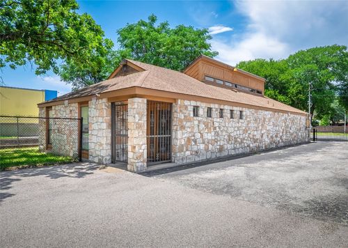 4409 Menchaca Rd, Austin, TX, 78745-1603 | Card Image