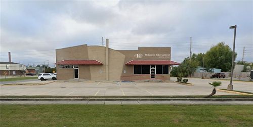 8250 W Judge Perez Dr, Chalmette, LA, 70043-1612 | Card Image