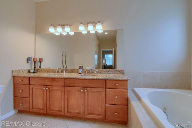 26-Primary-Bathroom.jpg | Image 25