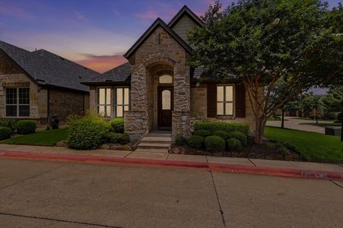 8705 Shallowford Ln, Mckinney, TX, 75070-2116 | Card Image