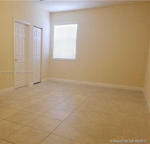 0-17102 Sw 95th Ter, Miami, FL, 33196-4759 | Card Image