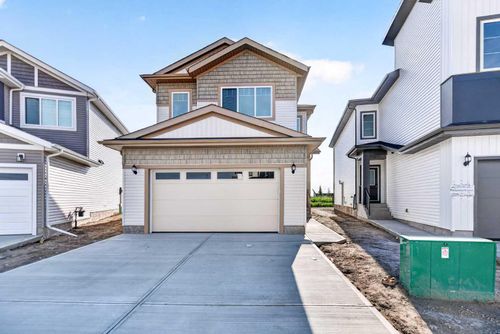 63 Linden Pl, Red Deer County, AB, T4E3C4 | Card Image