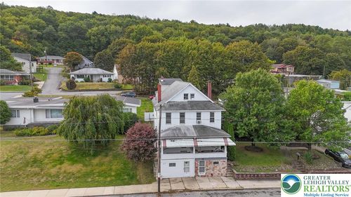120 W Abbott St, LANSFORD, PA, 18232-1903 | Card Image