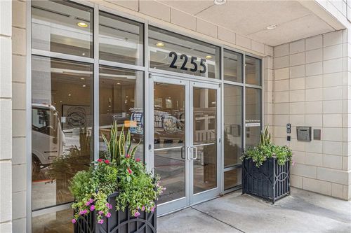 unit-527-2255 Peachtree Rd Ne, Atlanta, GA, 30309-1171 | Card Image
