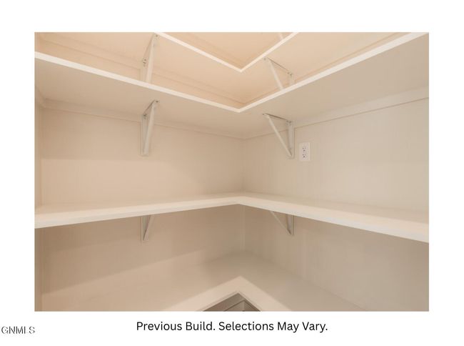 5511 Davies Drive, Townhouse with 2 bedrooms, 2 bathrooms and null parking in Bismarck ND | Image 16
