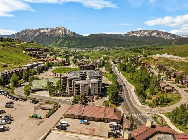 642 - 11 Snowmass Rd, Condo with 2 bedrooms, 2 bathrooms and null parking in Crested Butte CO | Image 30