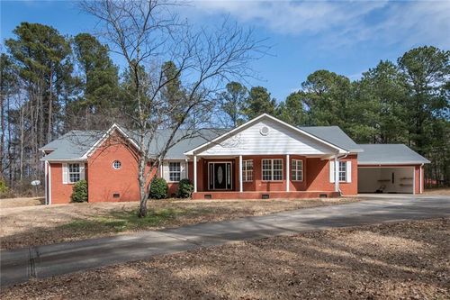 2165 Bakers Bridge Rd, douglasville, GA, 30134-4465 | Card Image