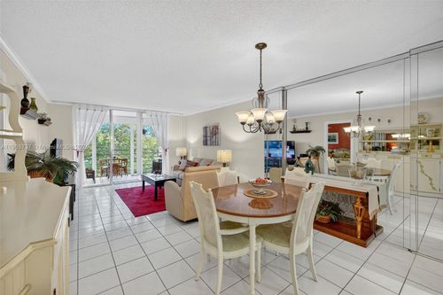 468-2901 Nw 48th Ave, Lauderdale Lakes, FL, 33313-1723 | Card Image