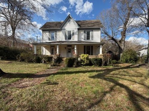 111 Summer St, Adairsville, GA, 30103-2954 | Card Image