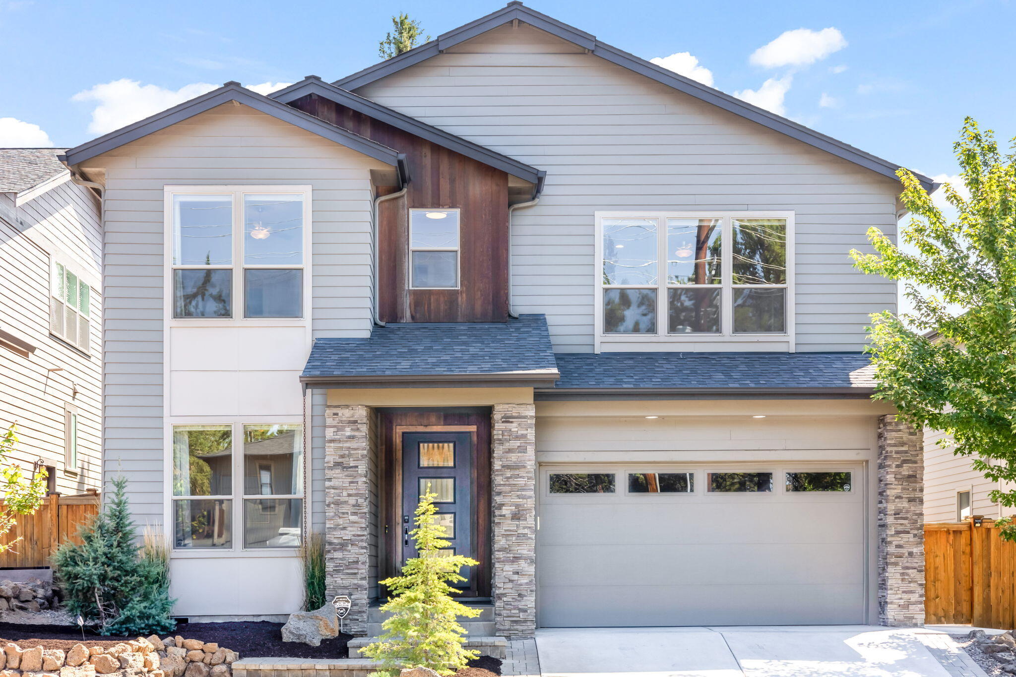 Cleveland Ave, Bend, OR 97702