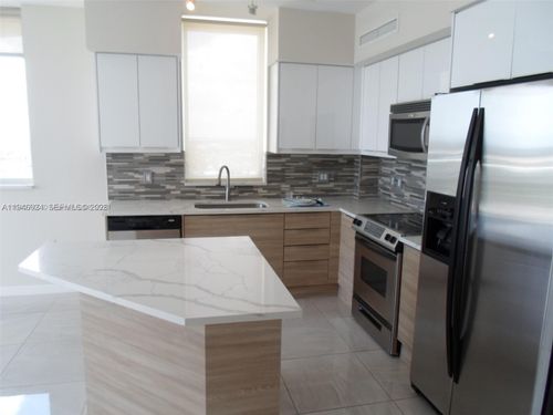 unit-1907w-1745 E Hallandale Beach Blvd, Hallandale Beach, FL, 33009-4666 | Card Image