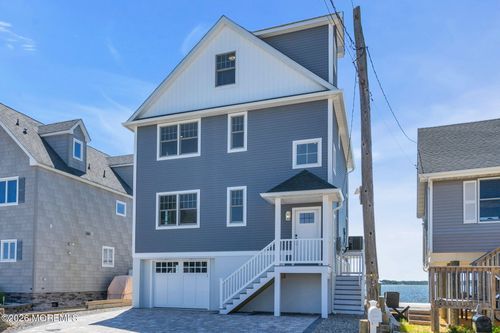 153 Shore Dr, Brick, NJ, 08723-7420 | Card Image