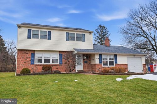 194 Gibson Ave, WARMINSTER, PA, 18974-4140 | Card Image