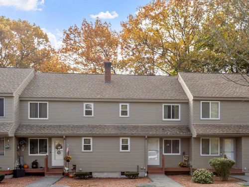 68-68 Macintosh Ln, Leominster, MA, 01453-4579 | Card Image