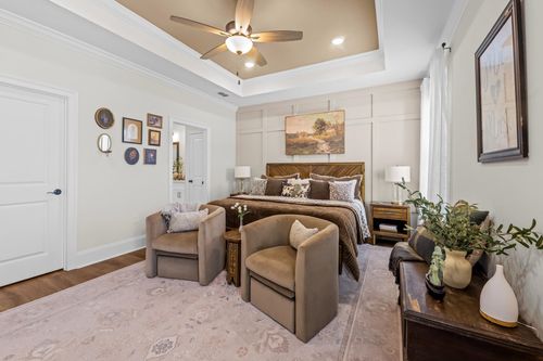 98 Springdale Dr, CRAWFORDVILLE, FL, 32327-1387 | Card Image