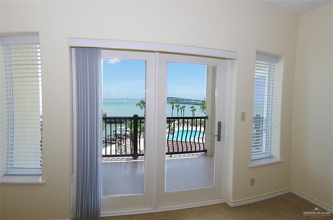 3303 - 301 E Houston St, Condo with 2 bedrooms, 2 bathrooms and null parking in Port Isabel TX | Image 20