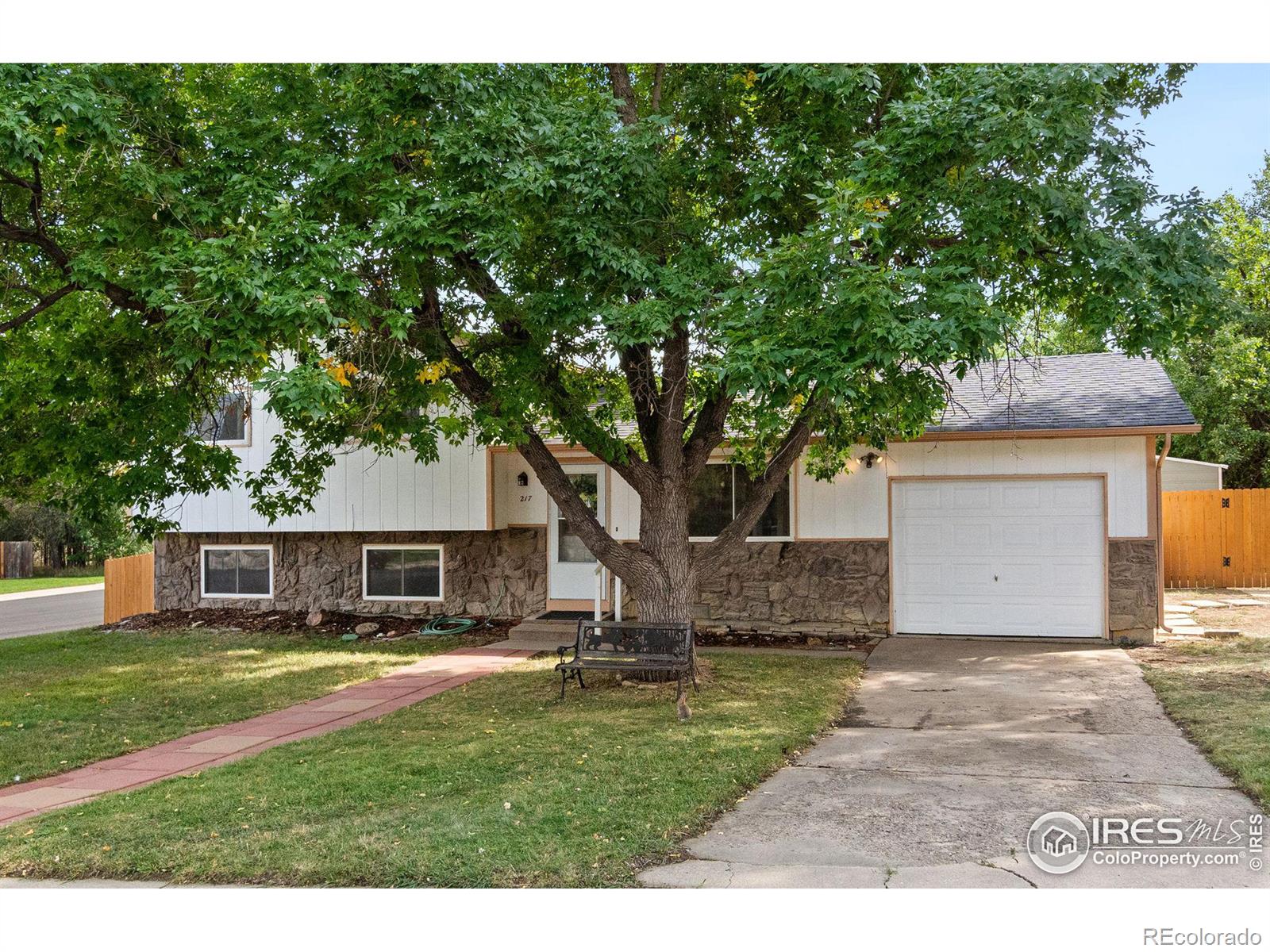 Gary Dr, Fort Collins, CO 80525