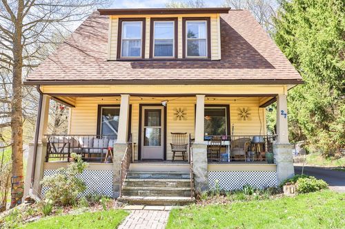 27 Central Avenue, Oneonta, NY, 13820 | Card Image