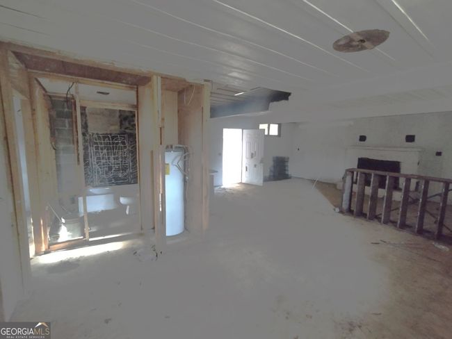 412 Mary Mac Rd Sw, House other with 2 bedrooms, 1 bathrooms and 9 parking in Cave Spring GA | Image 9