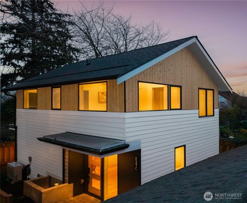 c-6547 11th Ave Nw, Seattle, WA, 98117-5212 | Card Image