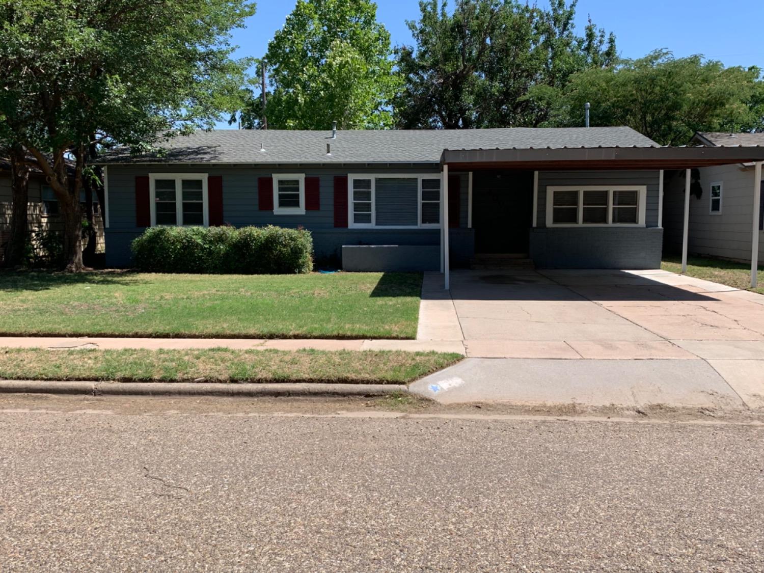 32nd St, Lubbock, TX 79410