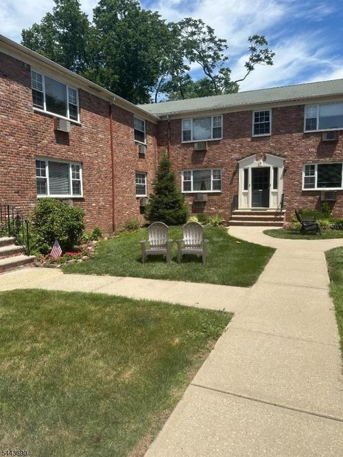 4-65 Hawthorne Pl, Montclair, NJ, 07042-2621 | Card Image