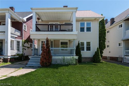 down-2035 Chesterland Ave, Lakewood, OH, 44107-6107 | Card Image