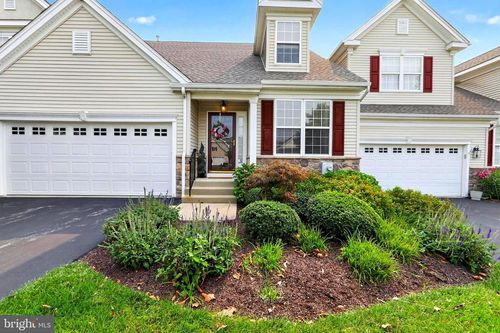 438-79-204 Rawson Ln, COATESVILLE, PA, 19320-6545 | Card Image