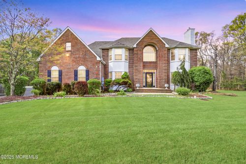 19 Susie Ln, Jackson, NJ, 08527-3427 | Card Image