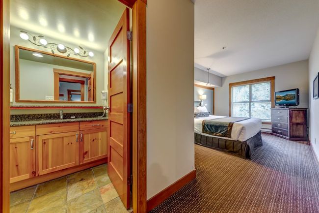 416B - 2036 London Lane, Condo with 2 bedrooms, 2 bathrooms and 1 parking in Whistler BC | Image 24