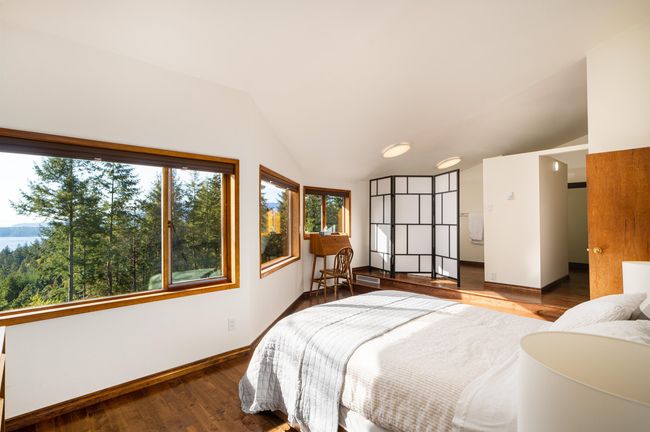 1557 White Sails Dr, House other with 3 bedrooms, 3 bathrooms and 4 parking in Bowen Island BC | Image 14