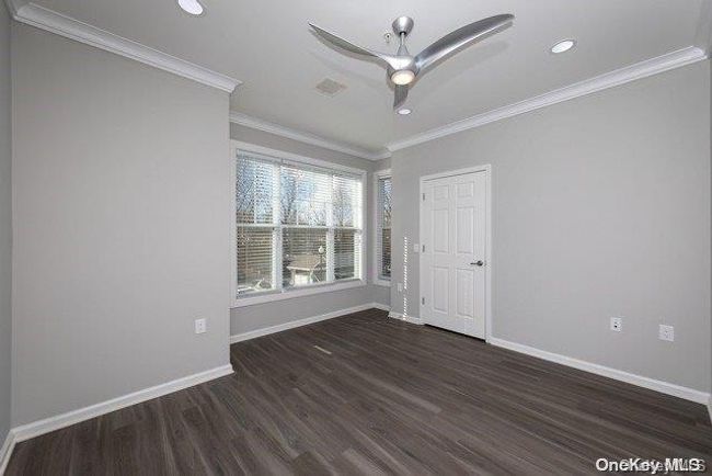 2-228 - 1 Charles Pond Dr, Condo with 2 bedrooms, 2 bathrooms and null parking in Coram NY | Image 4