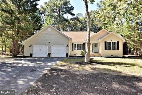 23584 Holly Cir, LEWES, DE, 19958-3325 | Card Image