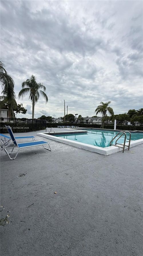 j-1163 Lake Terry Dr, West Palm Beach, FL, 33411 | Card Image