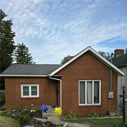 405 S Washington St, Masontown, PA, 15461-2033 | Card Image