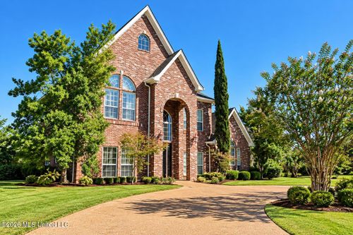 1600 River Oaks Dr, Greenwood, MS, 38930-2445 | Card Image