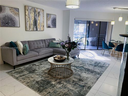 apt-208-6555 W Broward Blvd, Plantation, FL, 33317-3057 | Card Image