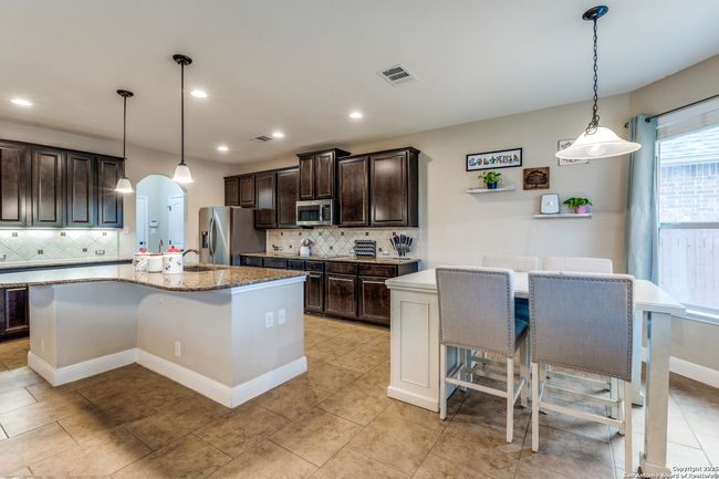 929 Resaca, House other with 4 bedrooms, 4 bathrooms and null parking in Cibolo TX | Image 8