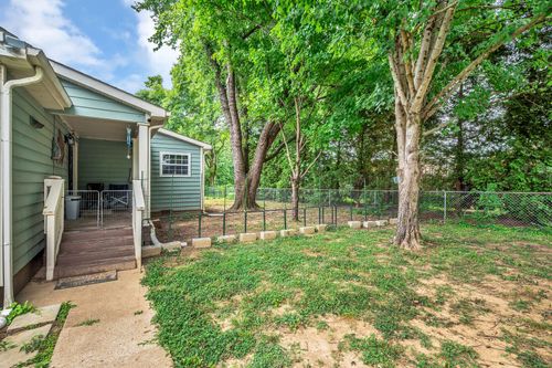 565 South Rd, Cottontown, TN, 37048-4706 | Card Image